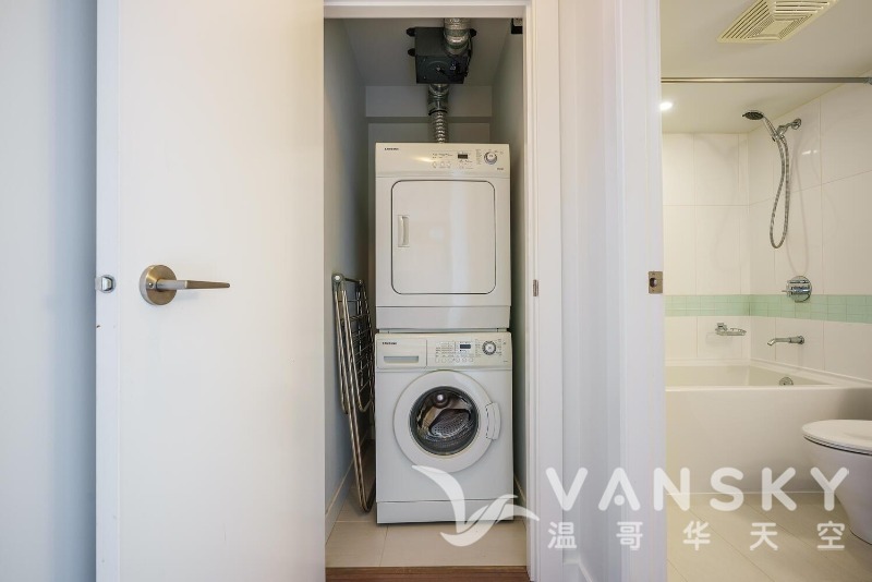 251005210324_condo laundry.jpg